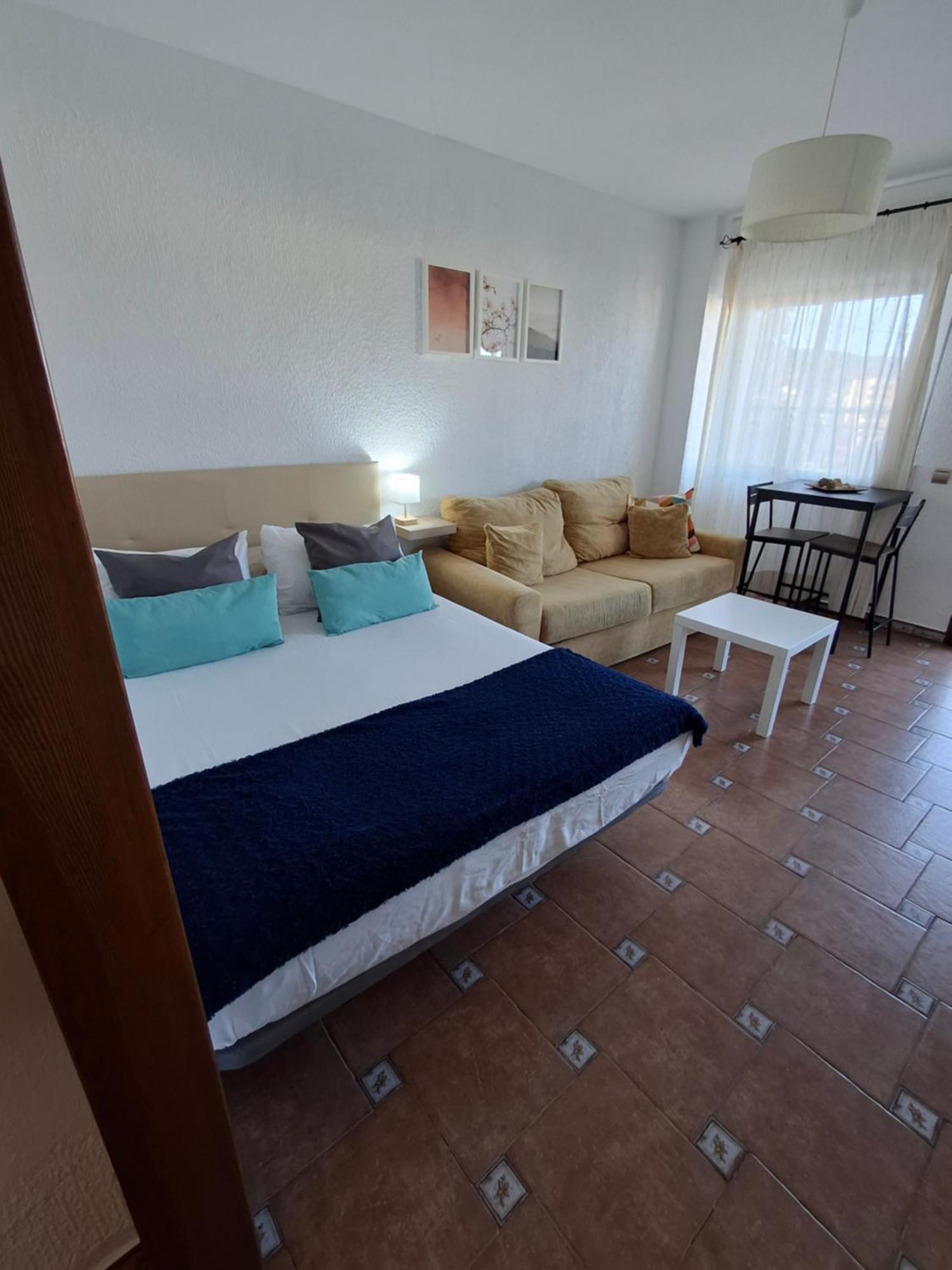 Apartamento Sonia Τορρεμολίνος Εξωτερικό φωτογραφία